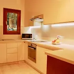 וילה Beautiful Villa Pera With Private Pool And Lovely Gardens, Aphrodite Hills קוקליה
