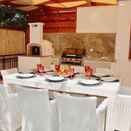 Beautiful Villa Pera With Private Pool And Lovely Gardens, Aphrodite Hills *