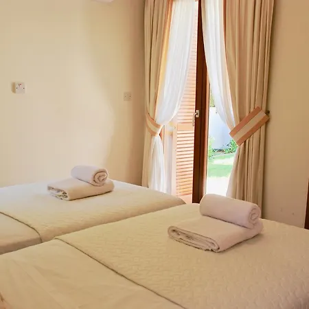 Beautiful Villa Pera With Private Pool And Lovely Gardens, Aphrodite Hills * Kouklia