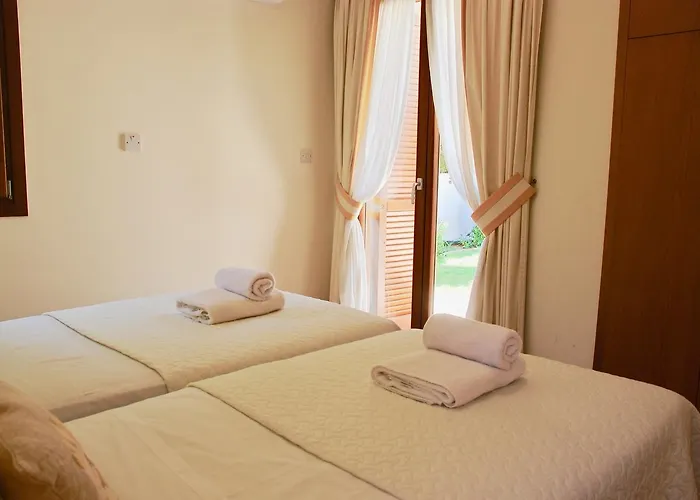 Beautiful Villa Pera With Private Pool And Lovely Gardens, Aphrodite Hills * Kouklia